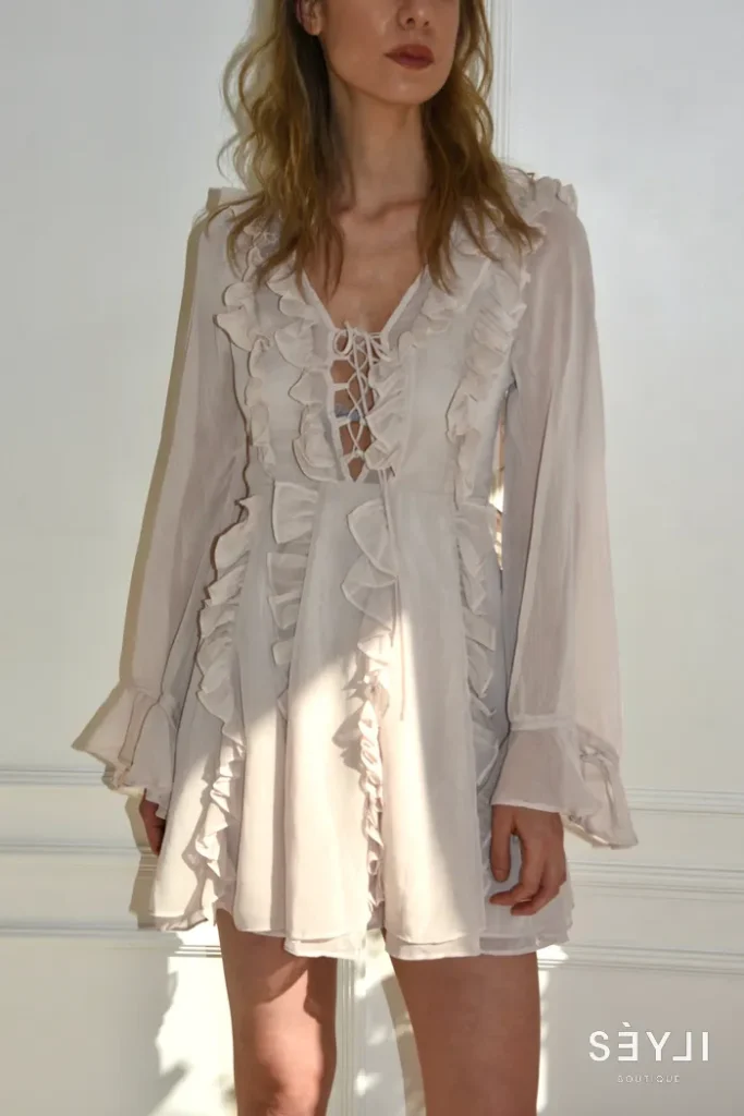 Fodros chiffon ruha